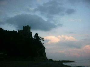 Xtrallusion photo gallery of Italy. Photos, pictures, images and photographs of the Italian Rivieras, the Italian Lakes, the Italian Alps, the Cinque Terre, the Amalfi coast and some of the most beautiful corners of Italy. Plus photos of Italian cities such as Pisa, Milan, Genoa and Rome.